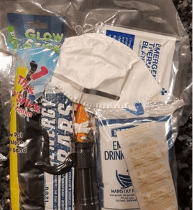 Vacpack bag with food & water no first aid